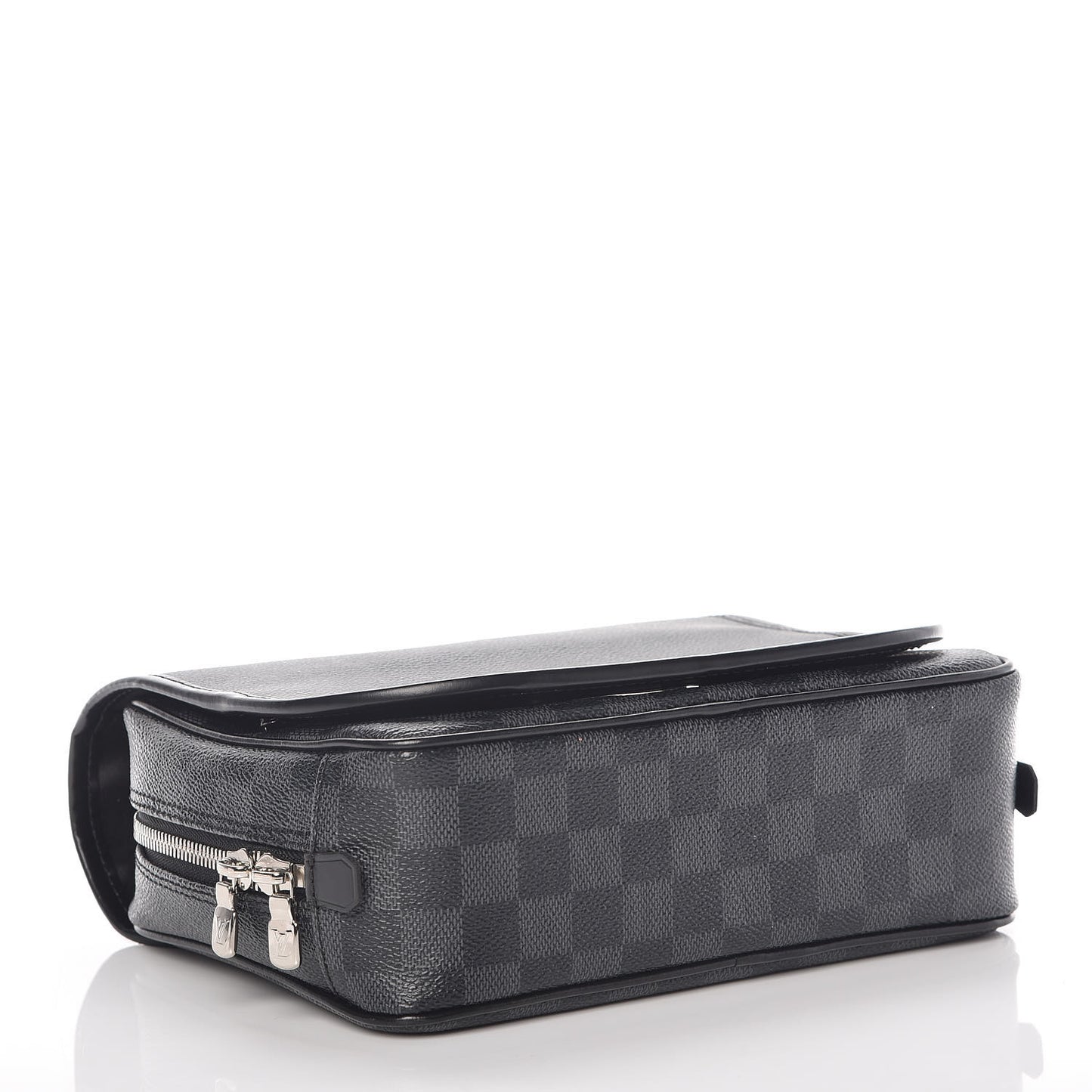 Damier Graphite Hanging Toiletry Kit