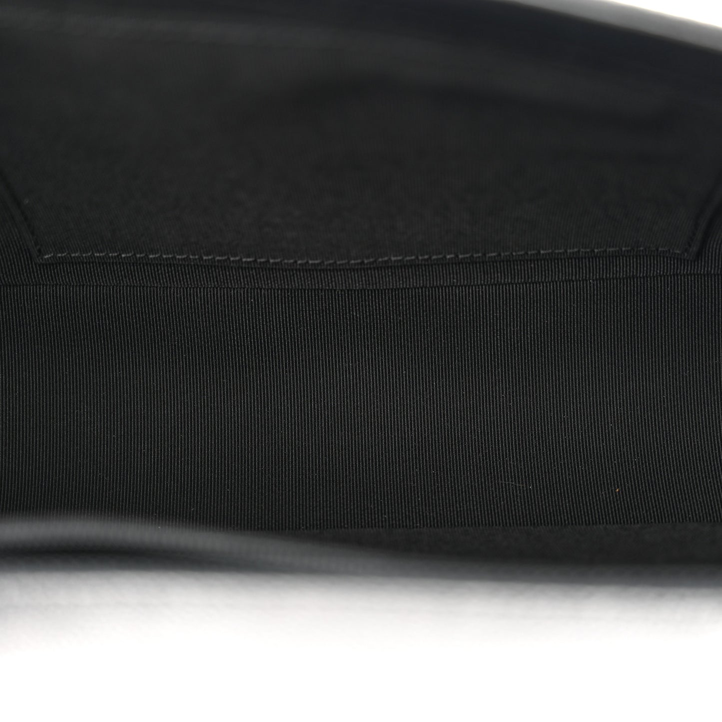 Caviar Quilted New Medium Boy Flap So Black