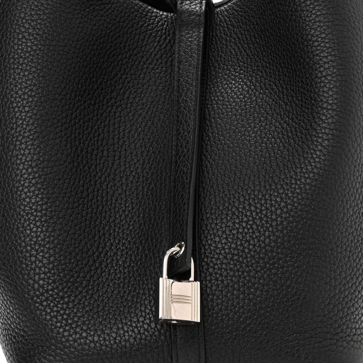 Hermes Taurillon Clemence Picotin Lock 22 MM Black 8 of 11