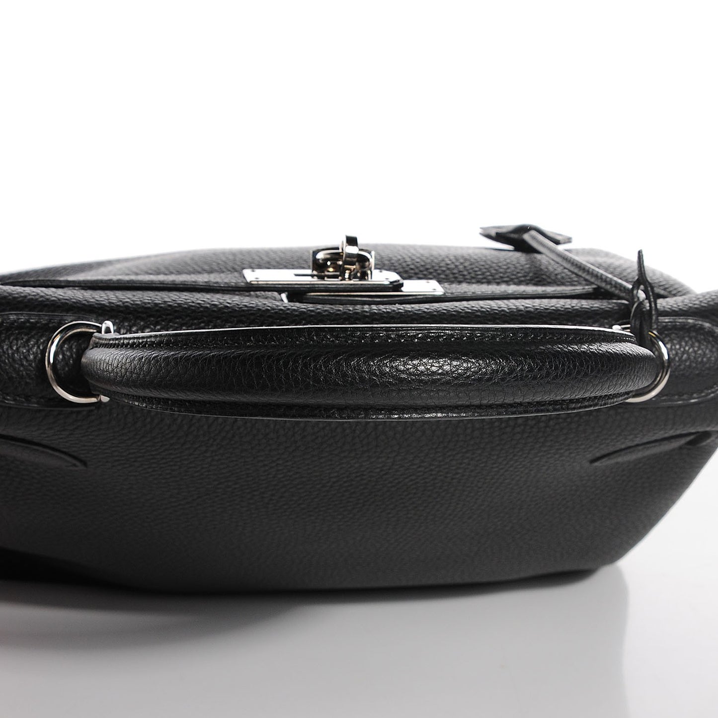 Togo Kelly Retourne 28 Black