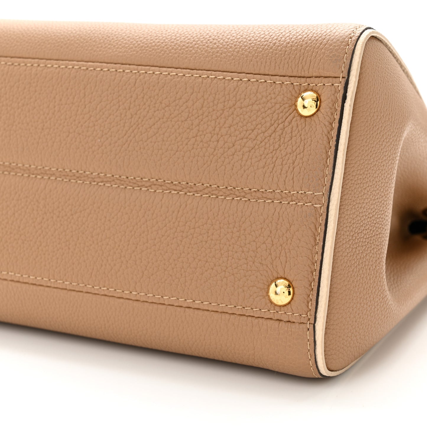 LOUIS VUITTON Grained Calfskin Monogram Double V Sesame