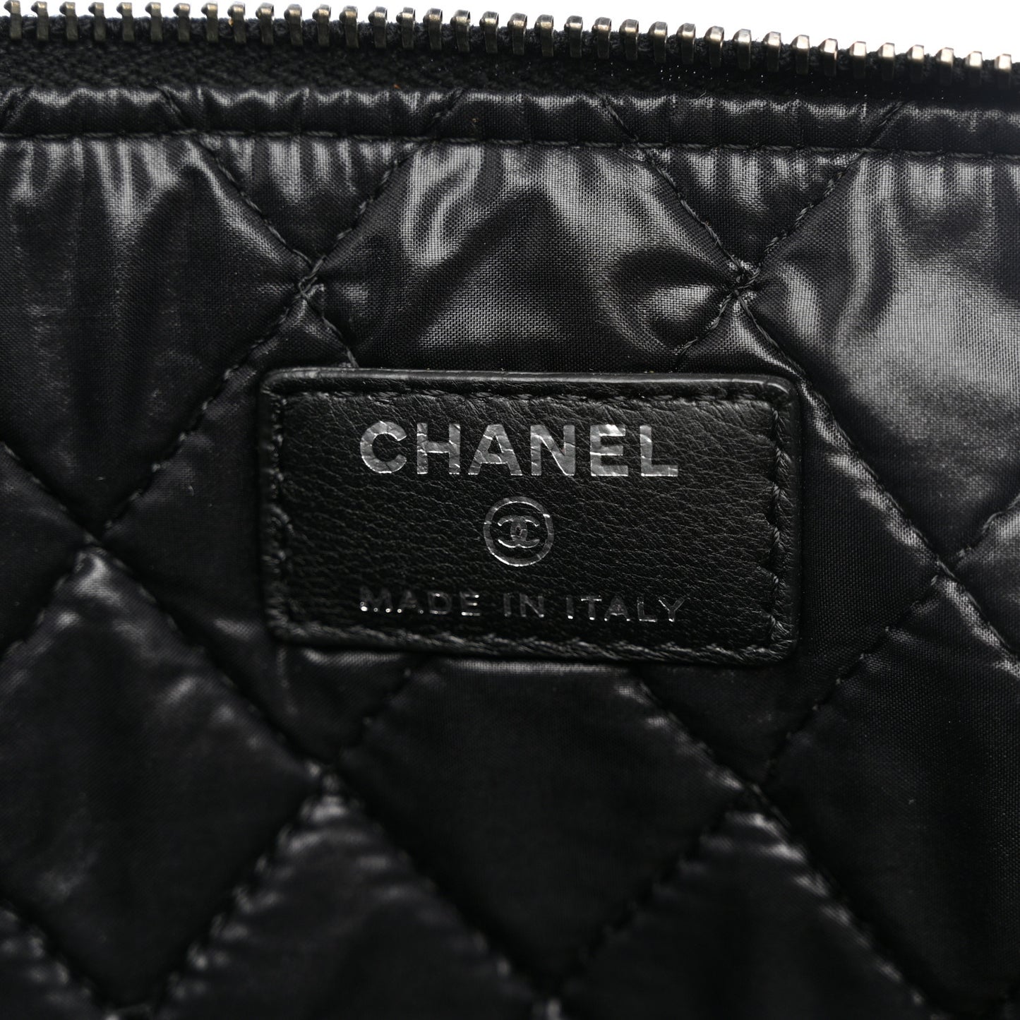 Lambskin Patent Quilted Large Cosmetic Case Black