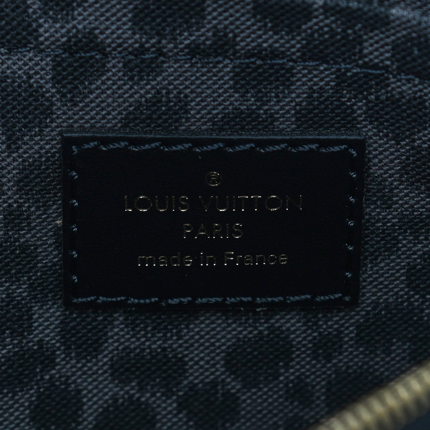 Monogram Giant Wild At Heart Neverfull MM Pochette Black