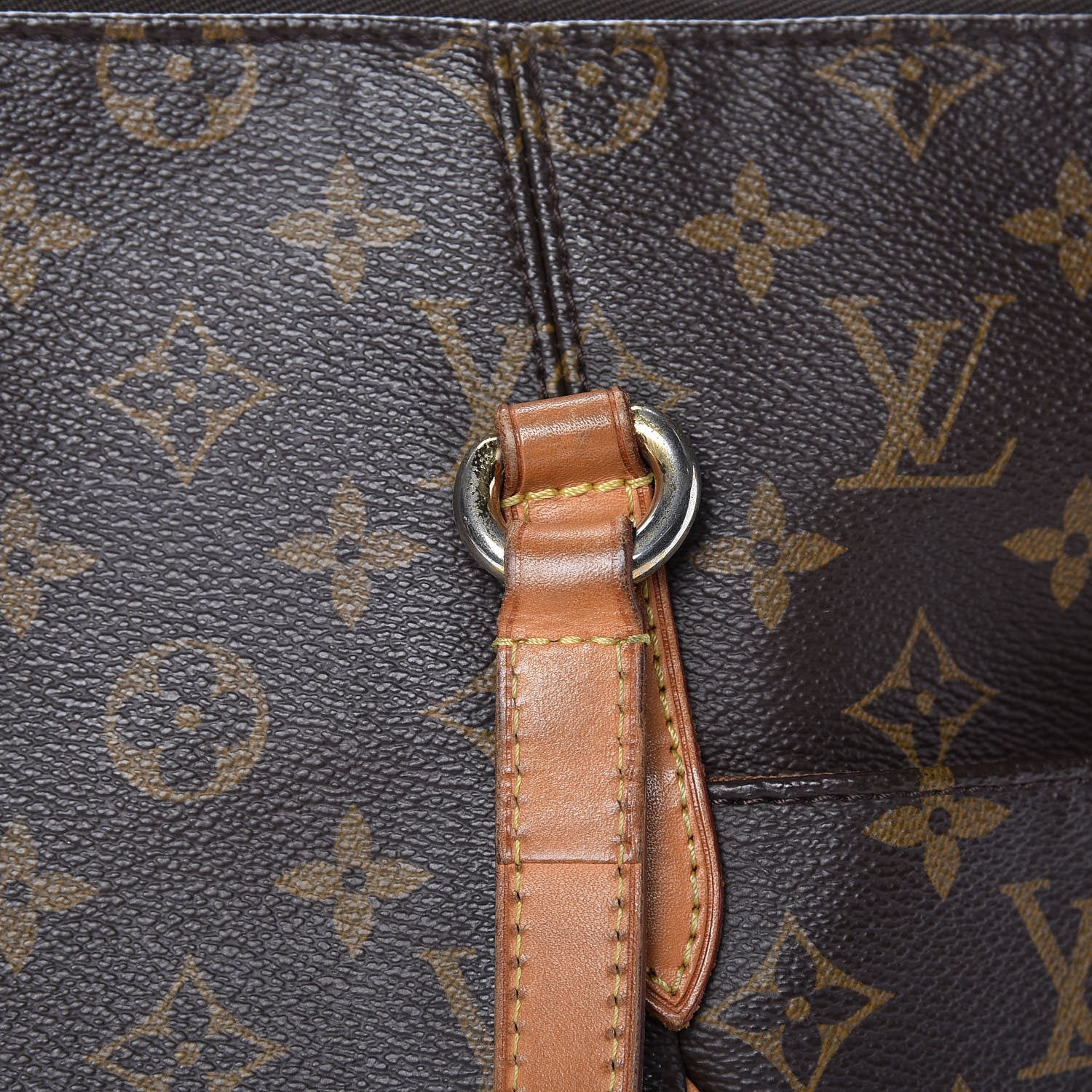 Louis Vuitton Monogram Totally MM 12 of 20