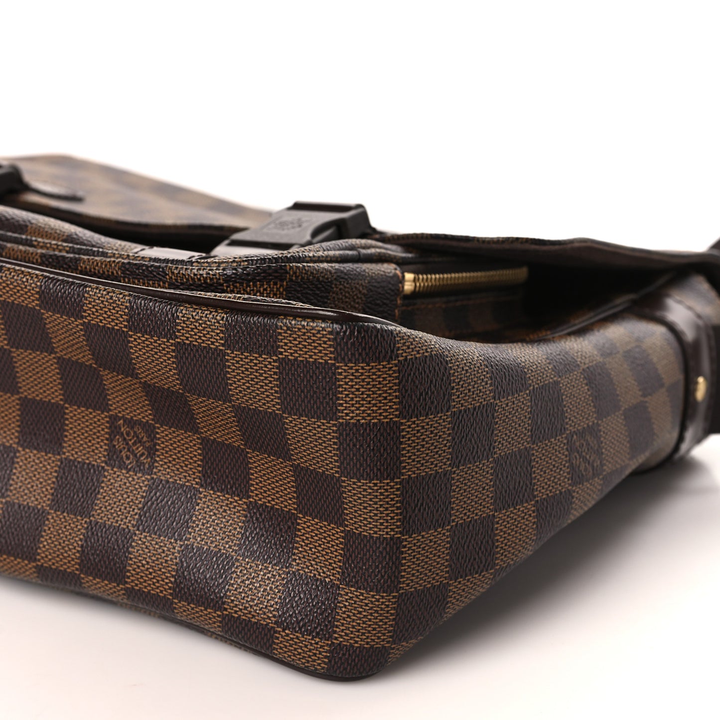 Damier Ebene Melville Messenger Bag