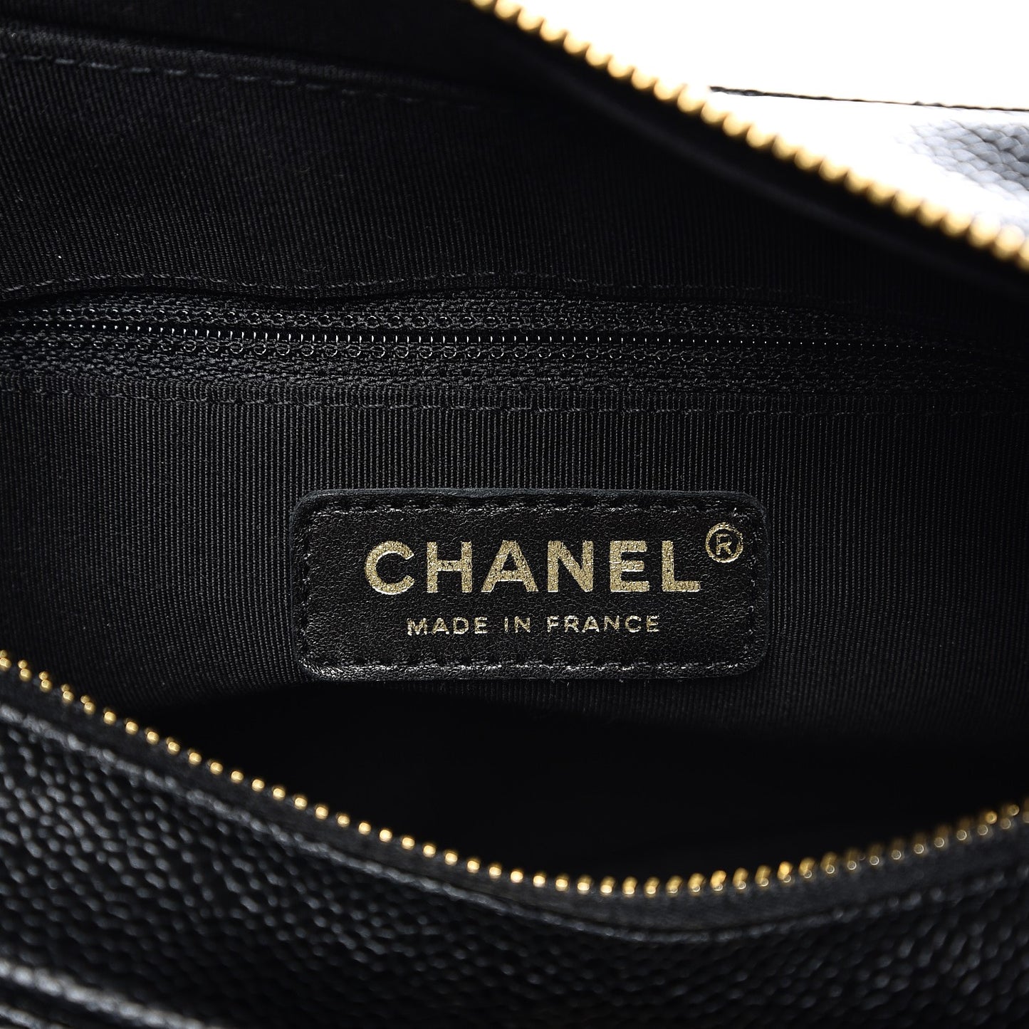 Caviar Quilted Hobo Black