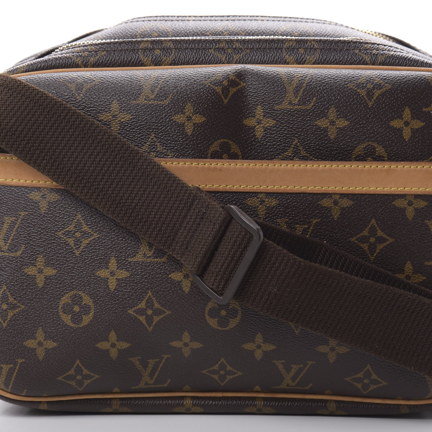 Louis Vuitton Monogram Reporter PM 9 of 13