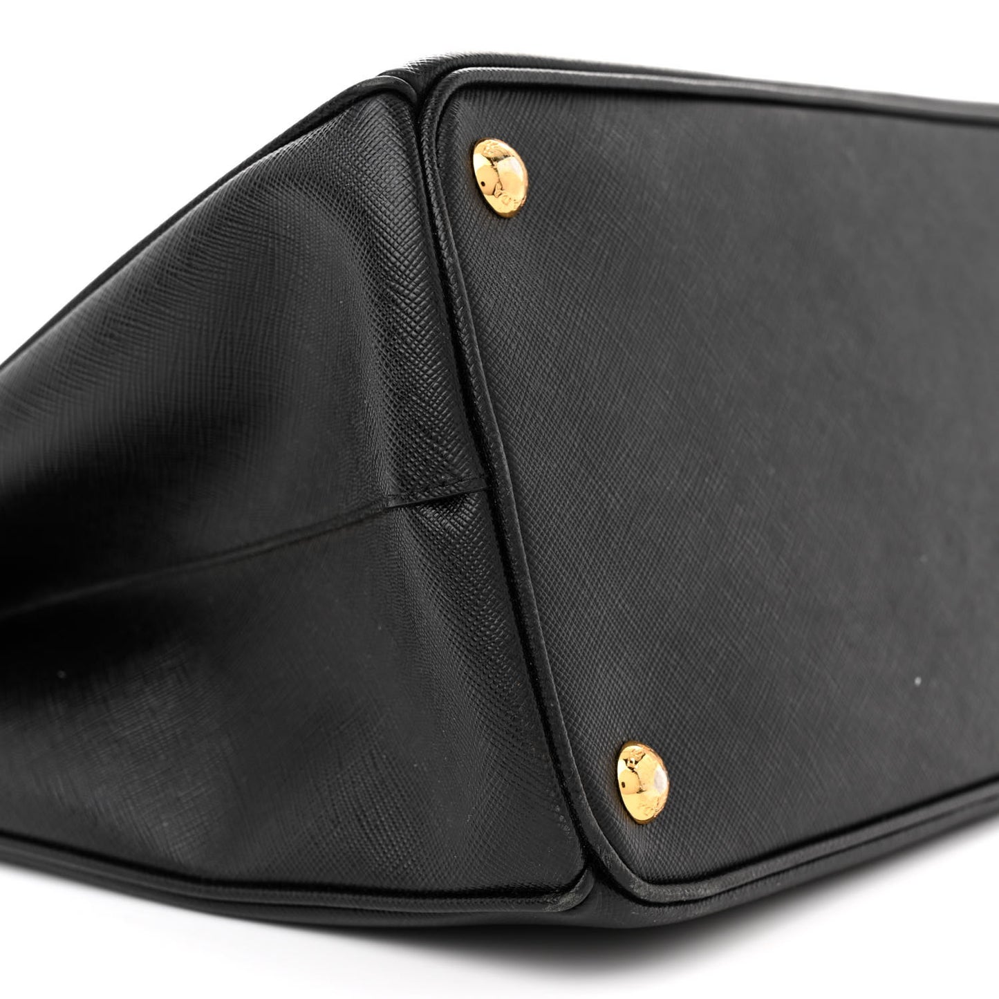 Saffiano Medium Galleria Double Zip Tote Black