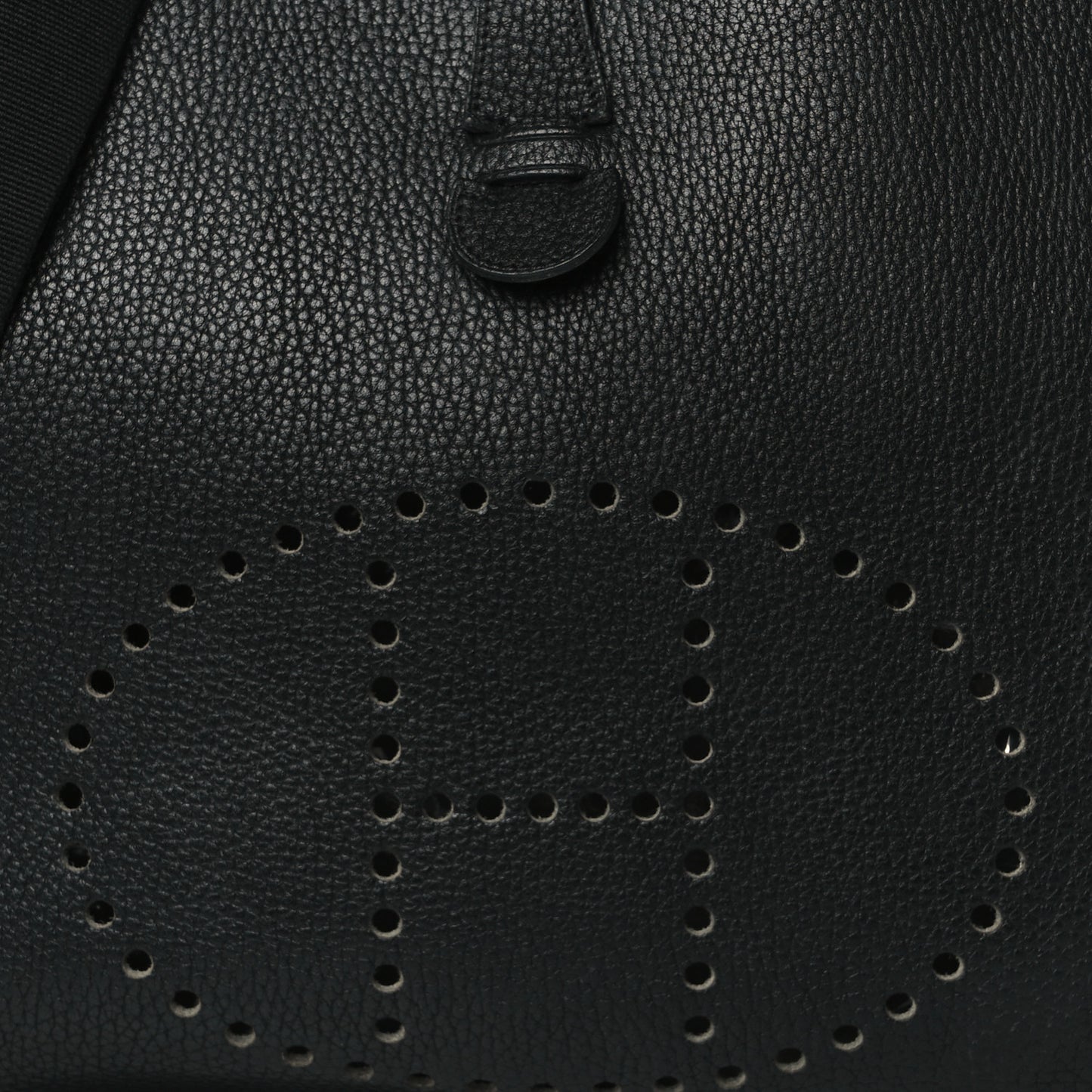 Taurillon Clemence Evelyne GM Black