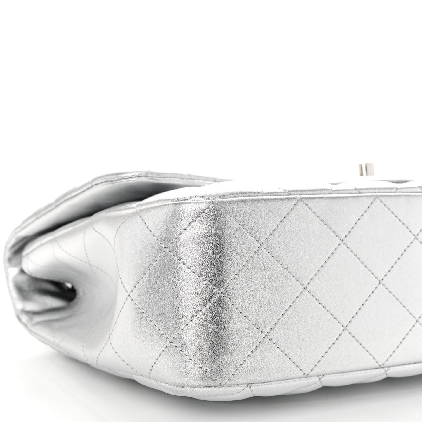 Metallic Lambskin Quilted Jumbo Single Flap Silver