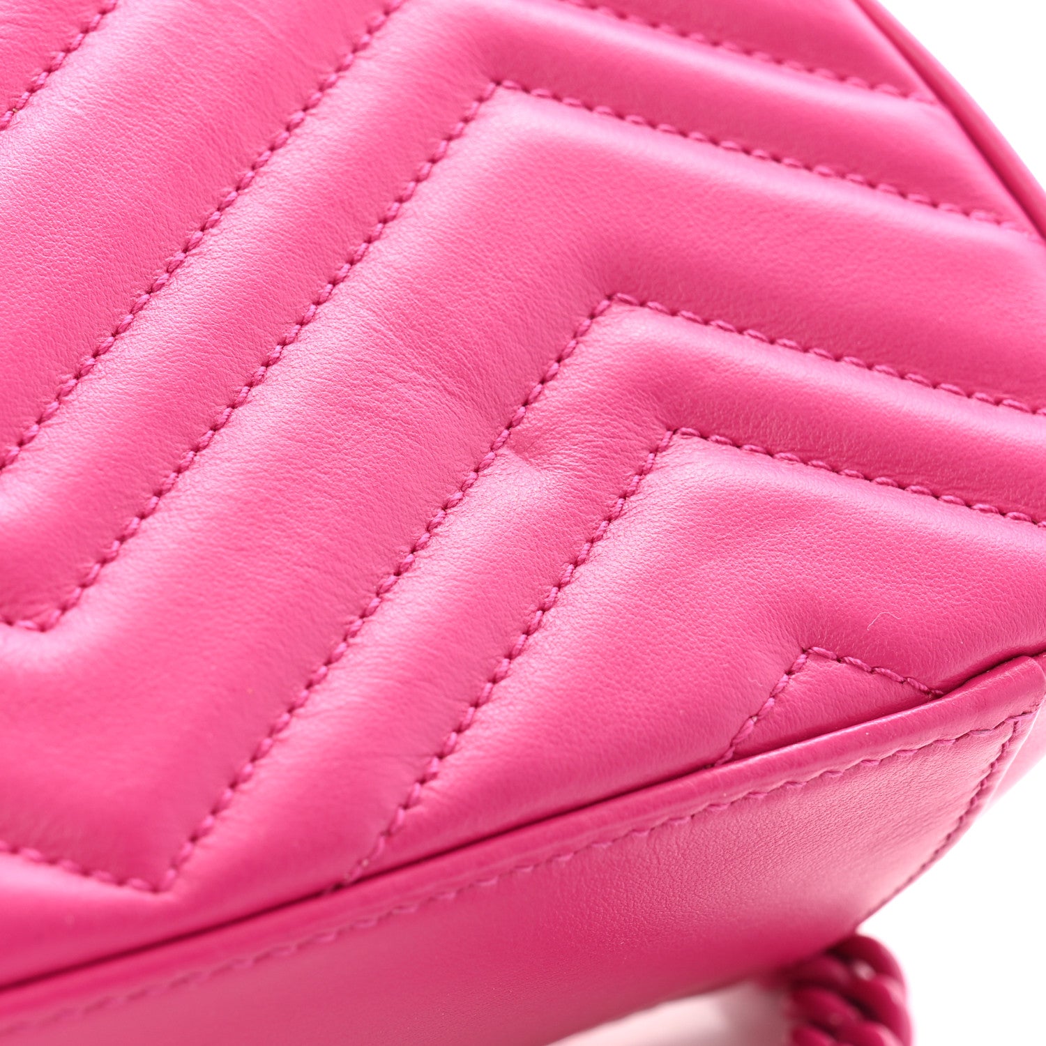 Gucci Calfskin Matelasse Monochrome Mini GG Marmont Top Handle Shoulder Bag Classic Fuxia 13 of 13
