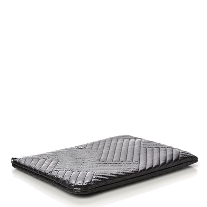 Chanel Distressed Patent Chevron Quilted Medium CC Crossing Cosmetic Case Black 4 of 12