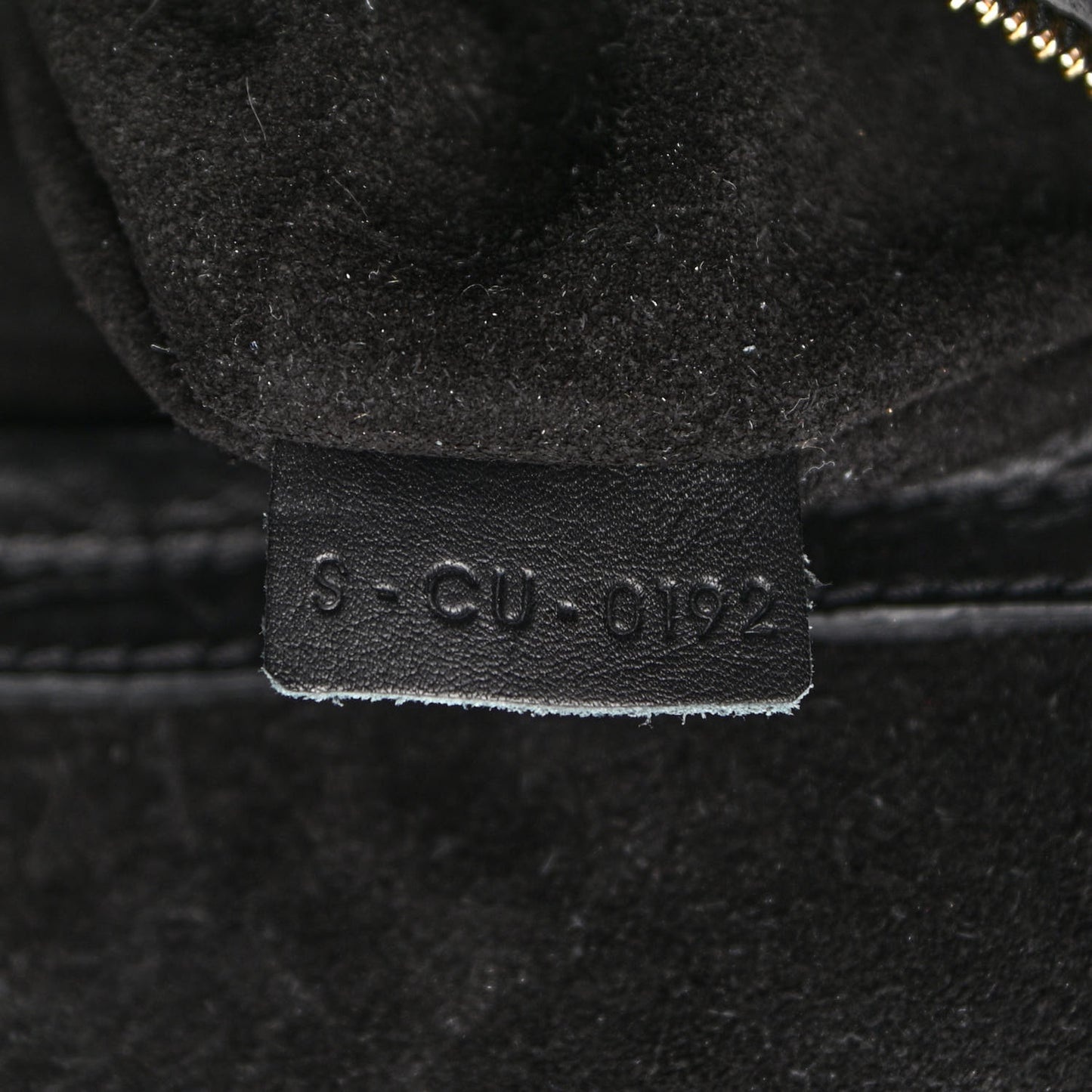 Calfskin Crocodile Embossed Medium Phantom Luggage Black