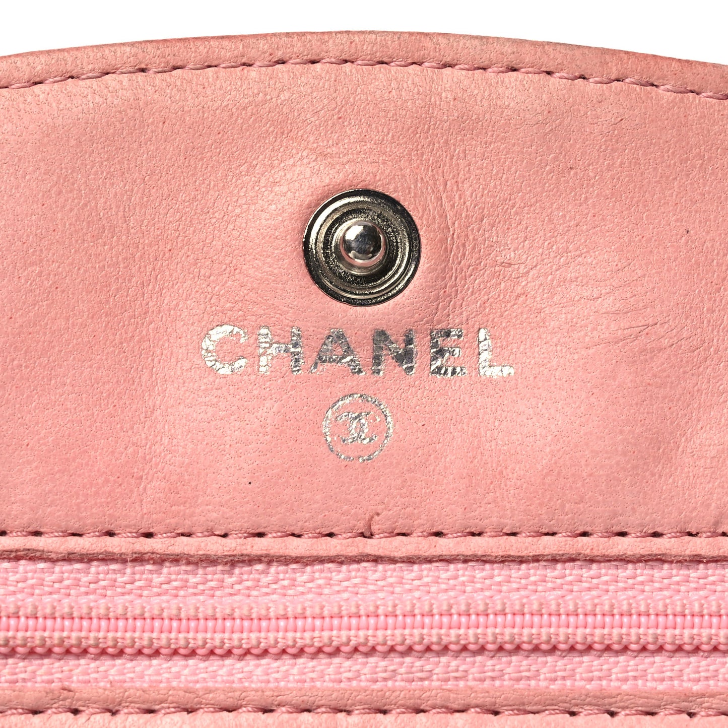 Caviar Timeless CC Wallet on Chain WOC Pink