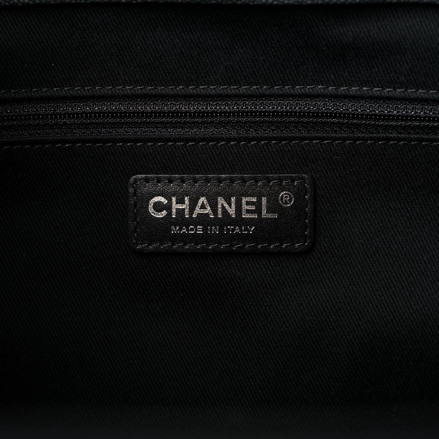 Chanel Grained Calfskin Large Coco Eyelets Shopping Tote Black 6 of 9