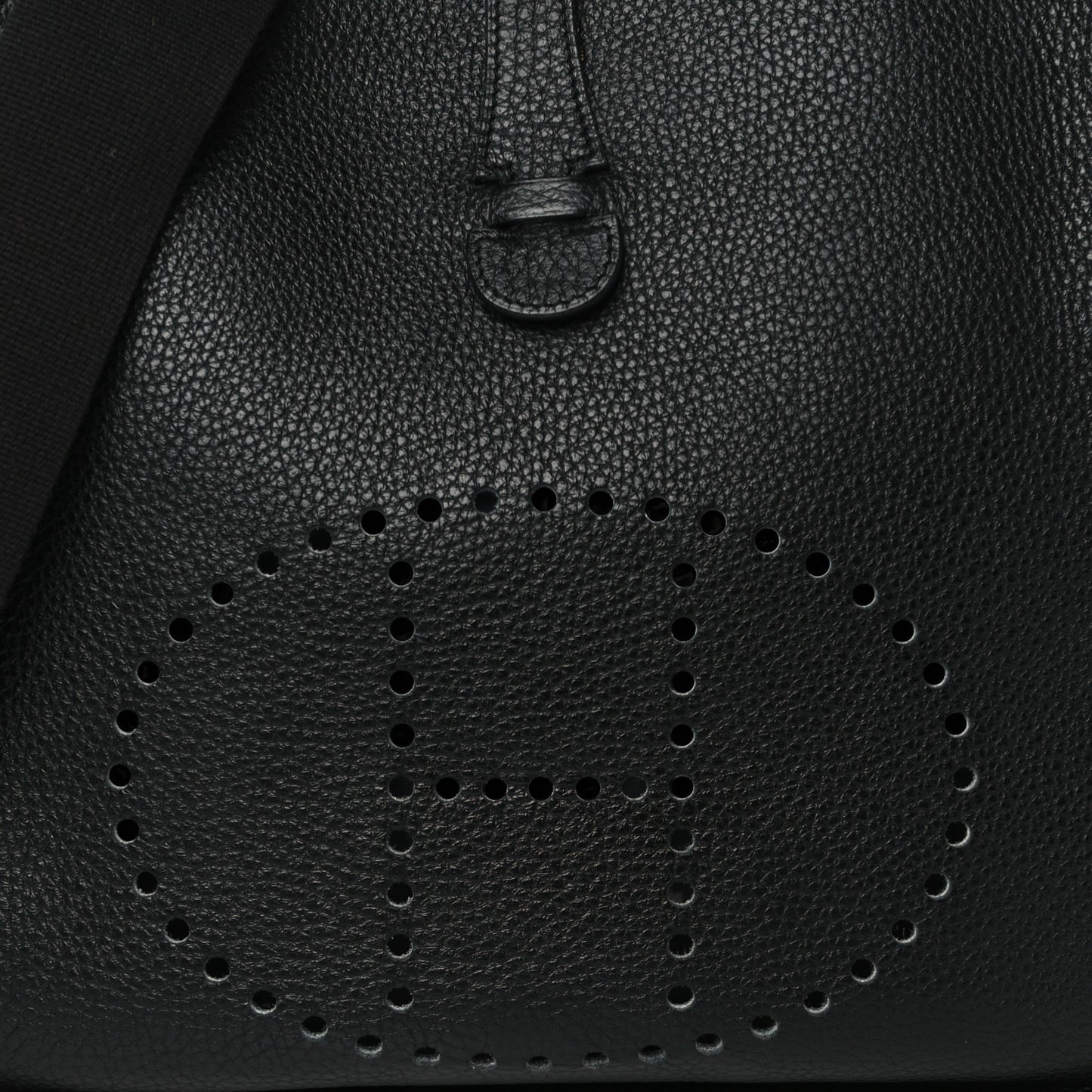 Taurillon Clemence Evelyne GM Black