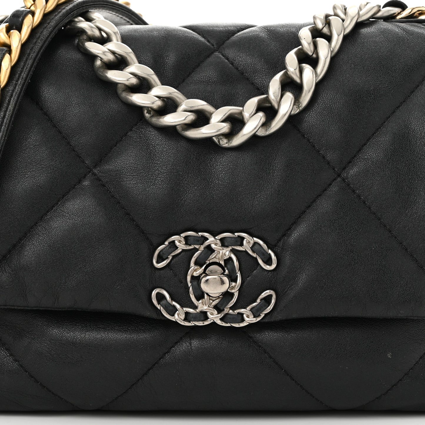 Goatskin Quilted Medium Chanel 19 Flap Black