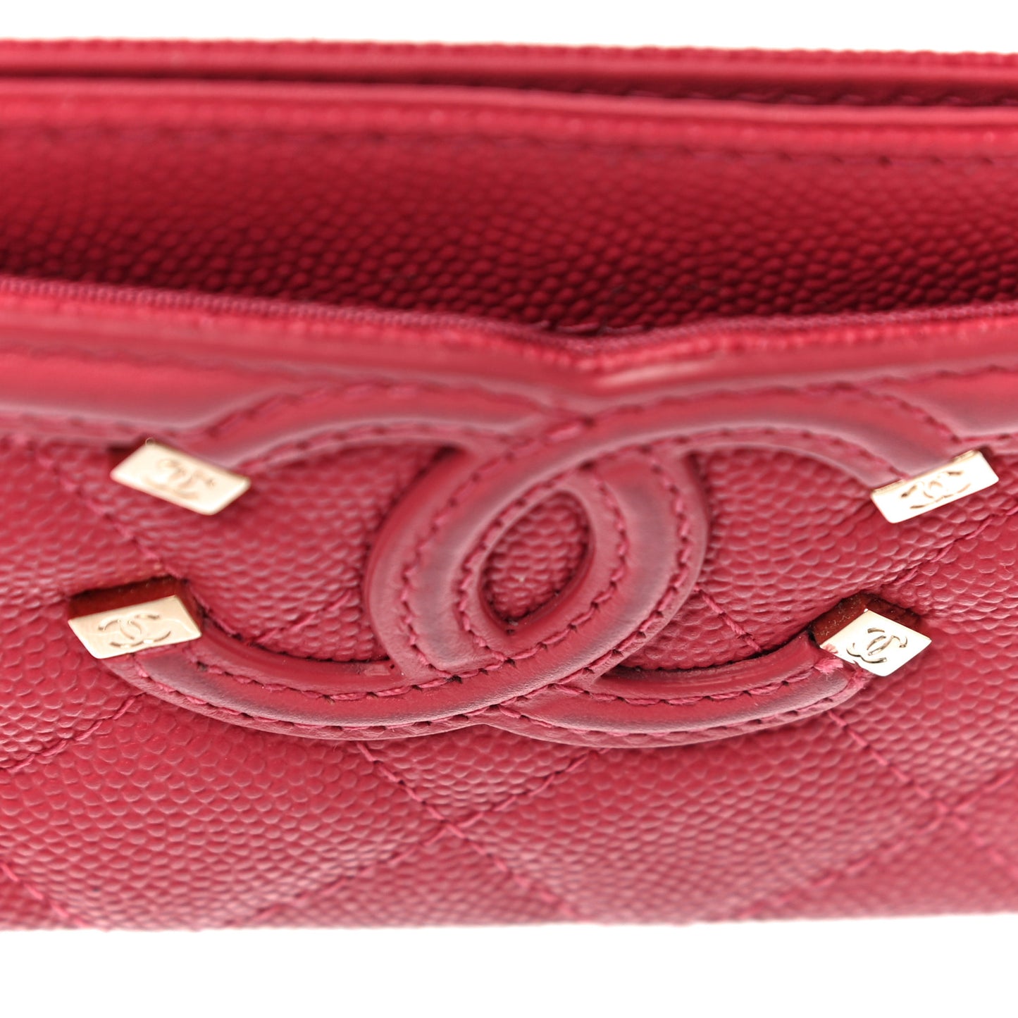 Caviar Quilted Filigree Card Holder Pink