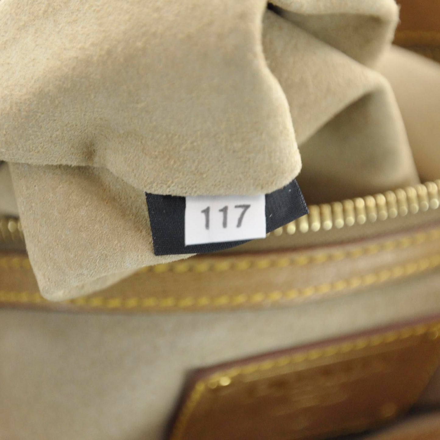 Lino Turnlock Flap Bag Corda