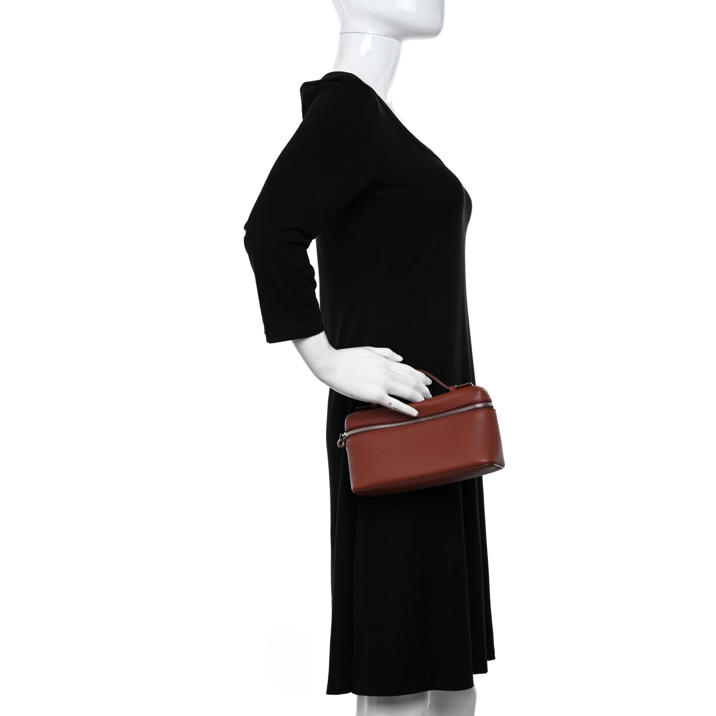 Grained Calfskin L19 Extra Pocket Pouch Kummel