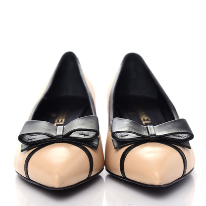 Chanel Lambskin Bow Pointed Toe Pumps 38.5 Beige Black 2 of 11
