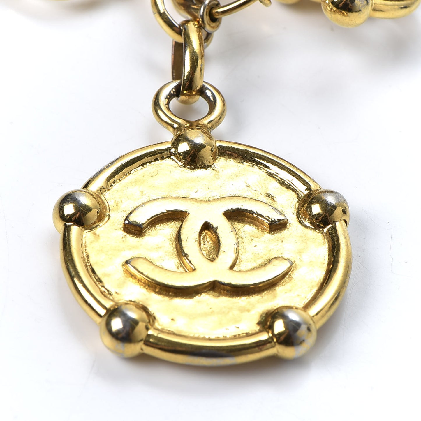 CC Medallion Chain Bracelet Gold