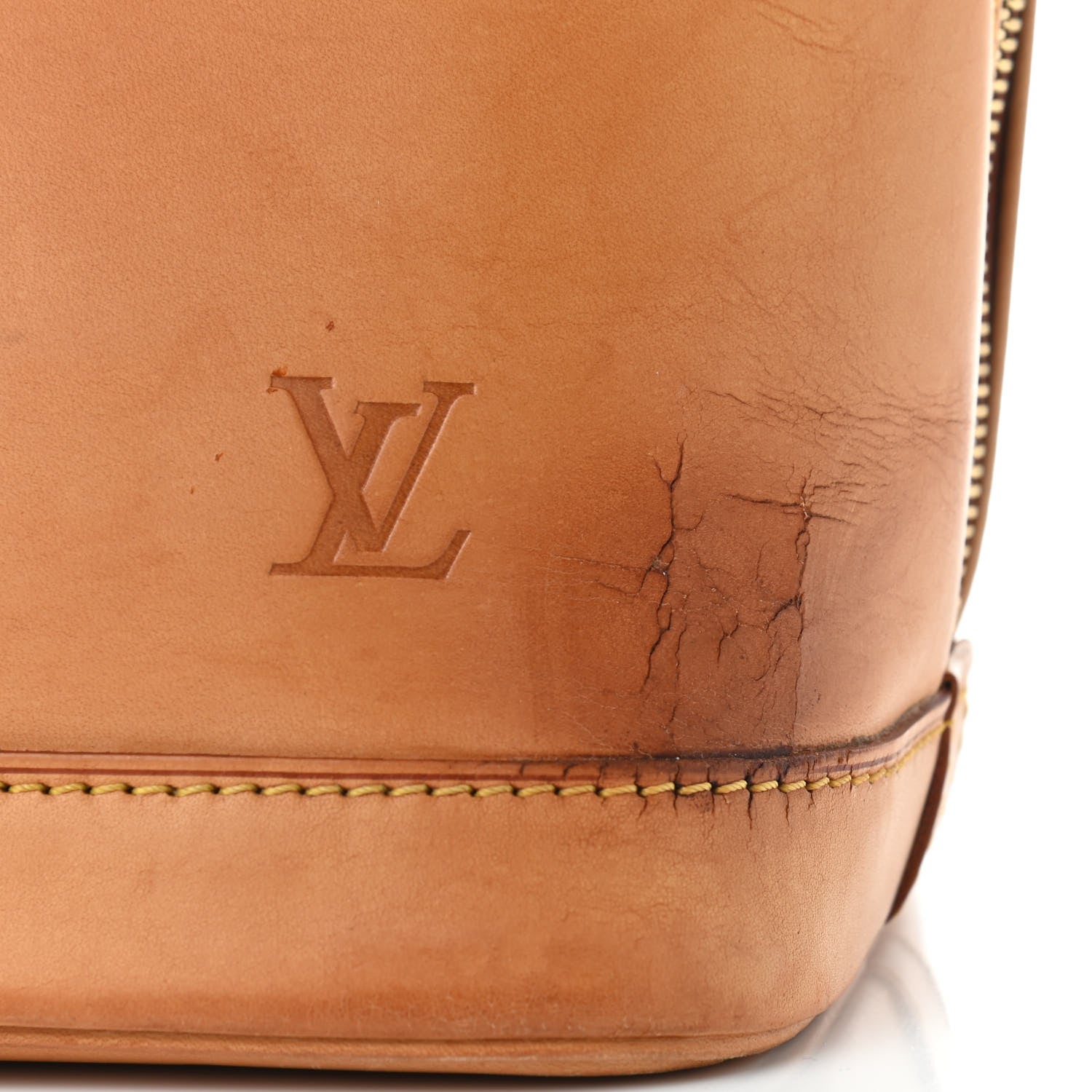 Louis Vuitton Vachetta Alma PM 13 of 15