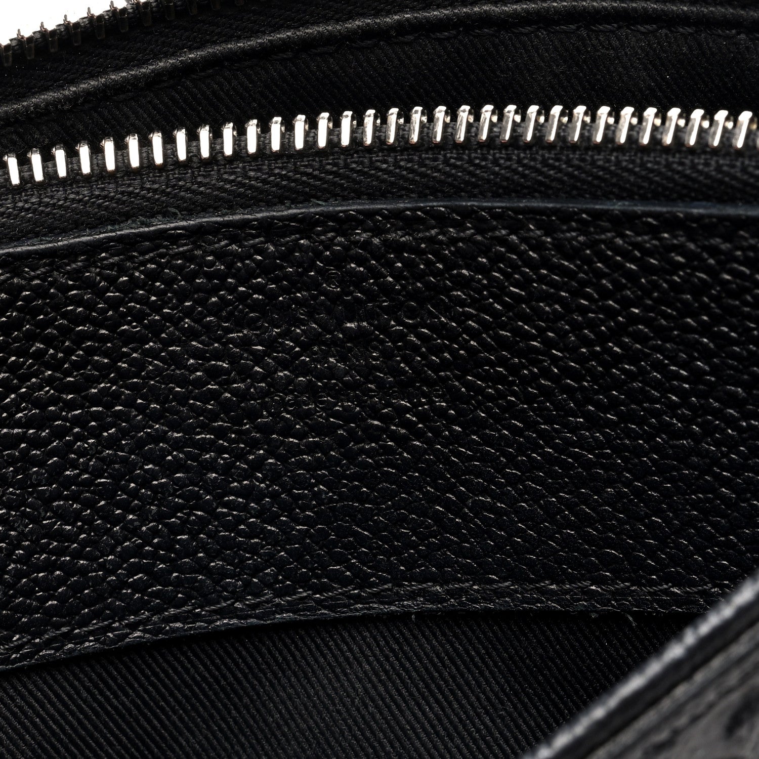 Louis Vuitton Empreinte Pallas Crossbody Black 6 of 9