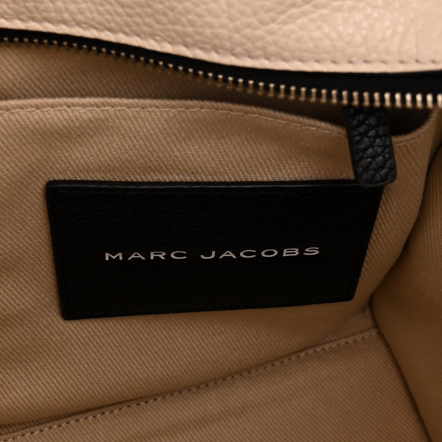 Marc Jacobs Grained Calfskin Small The Tote Bag Ivory Black 6 of 12