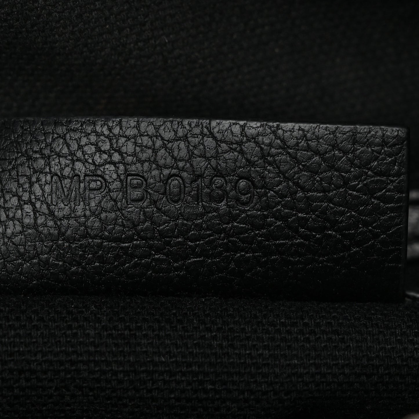 Sugar Goatskin Small Antigona Black