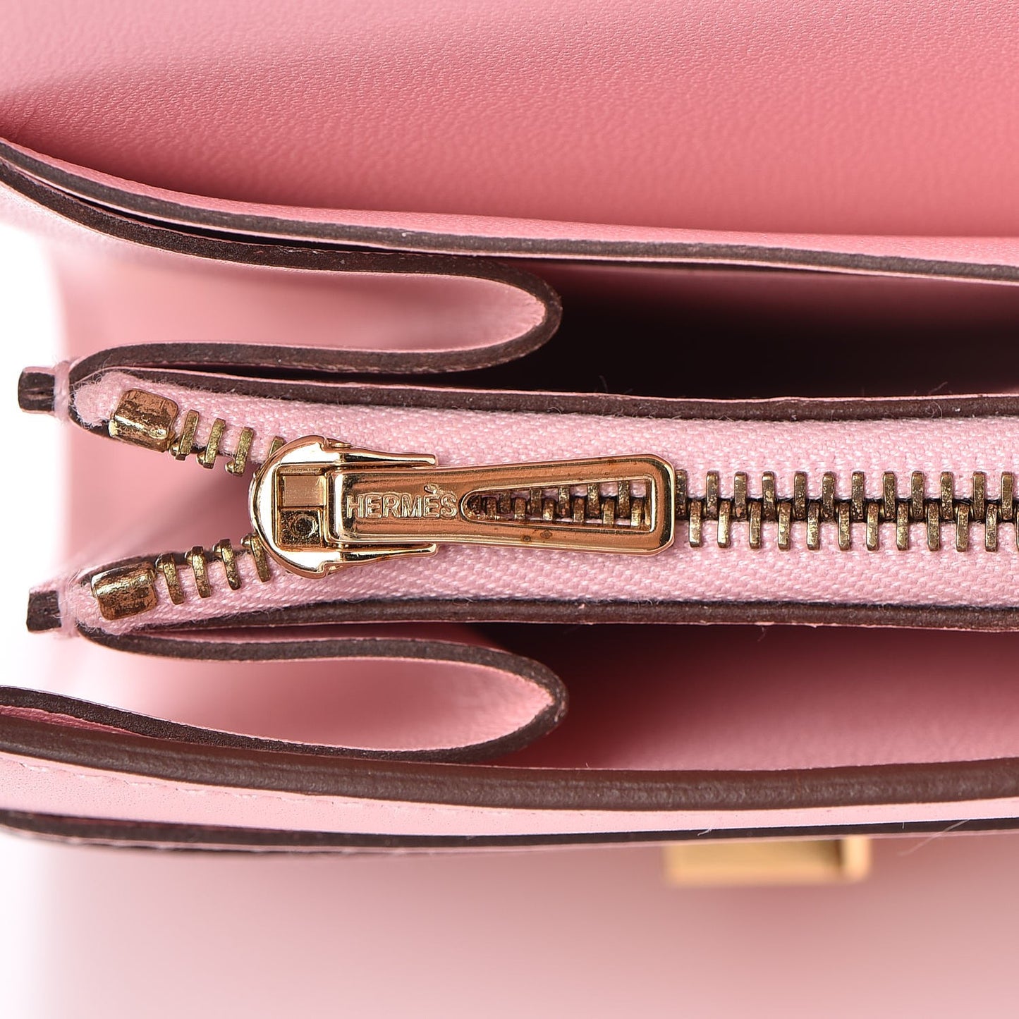 Tadelakt Lizard Constance Short Wallet Rose Sakura Bougainvillea