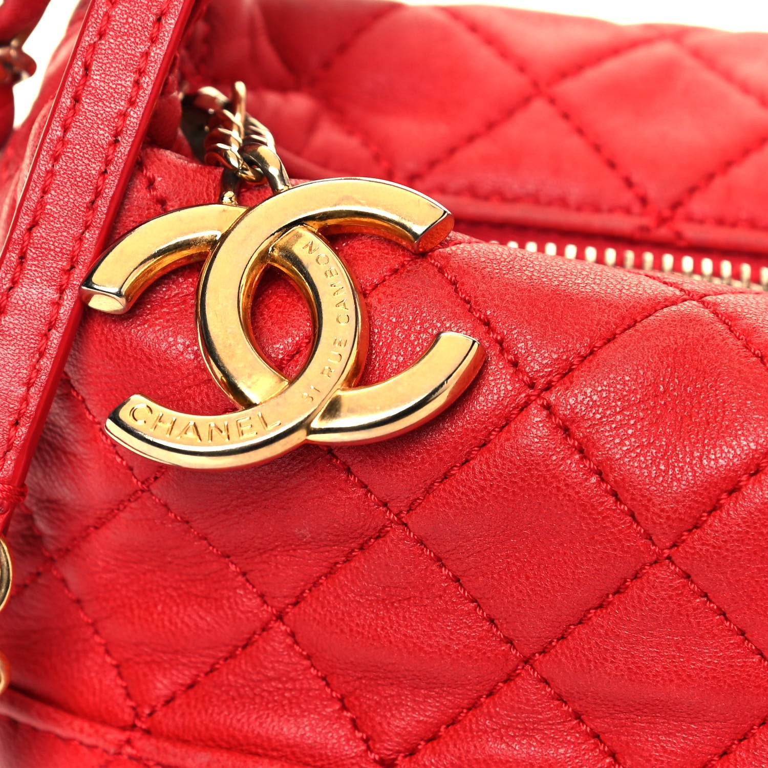 Chanel Lambskin Quilted Small Hobo Red 9 of 19