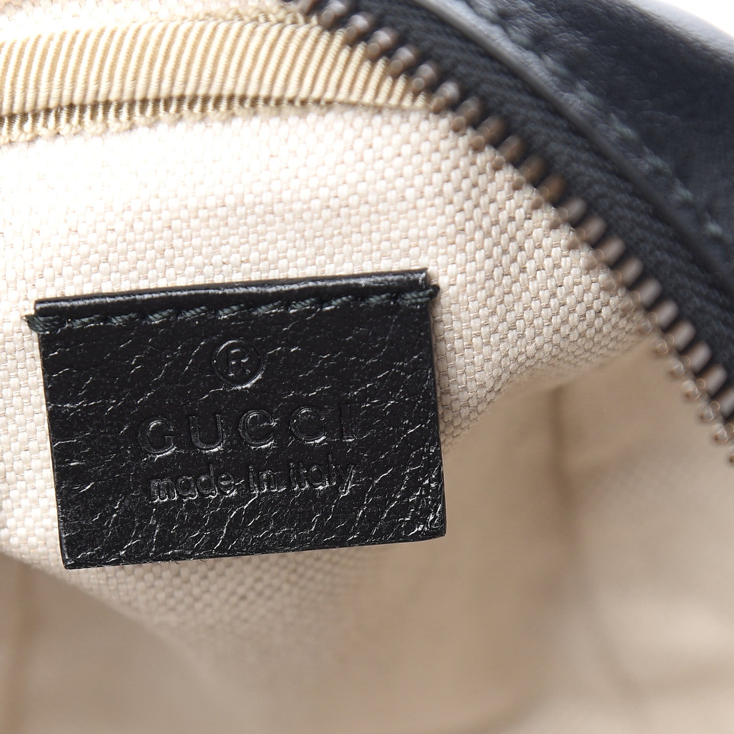 Gucci Piuma Lux Energy Mini Tifosa Basketball Shaped Shoulder Bag Black 5 of 9