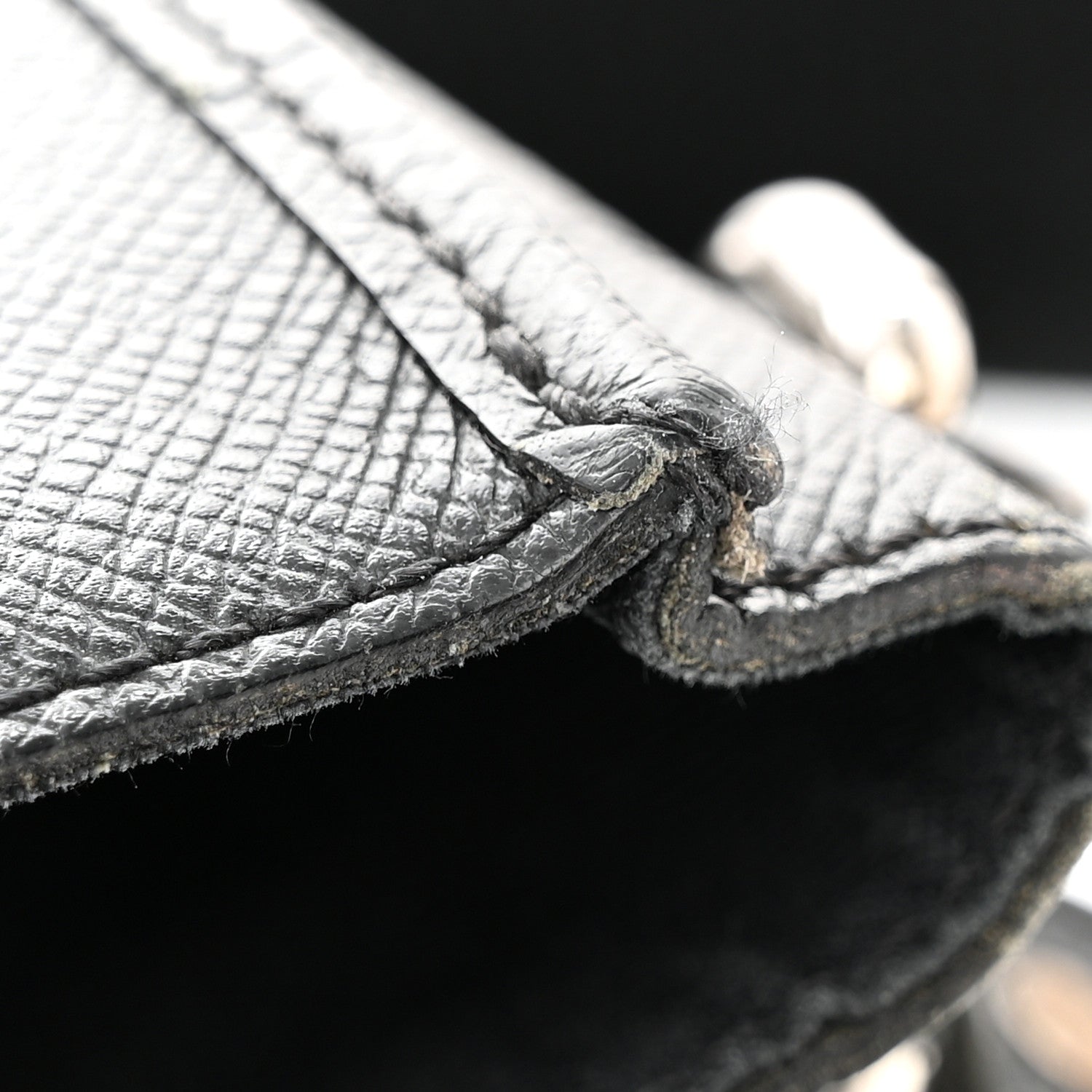 Louis Vuitton Taiga Andrei Ardoise 12 of 20