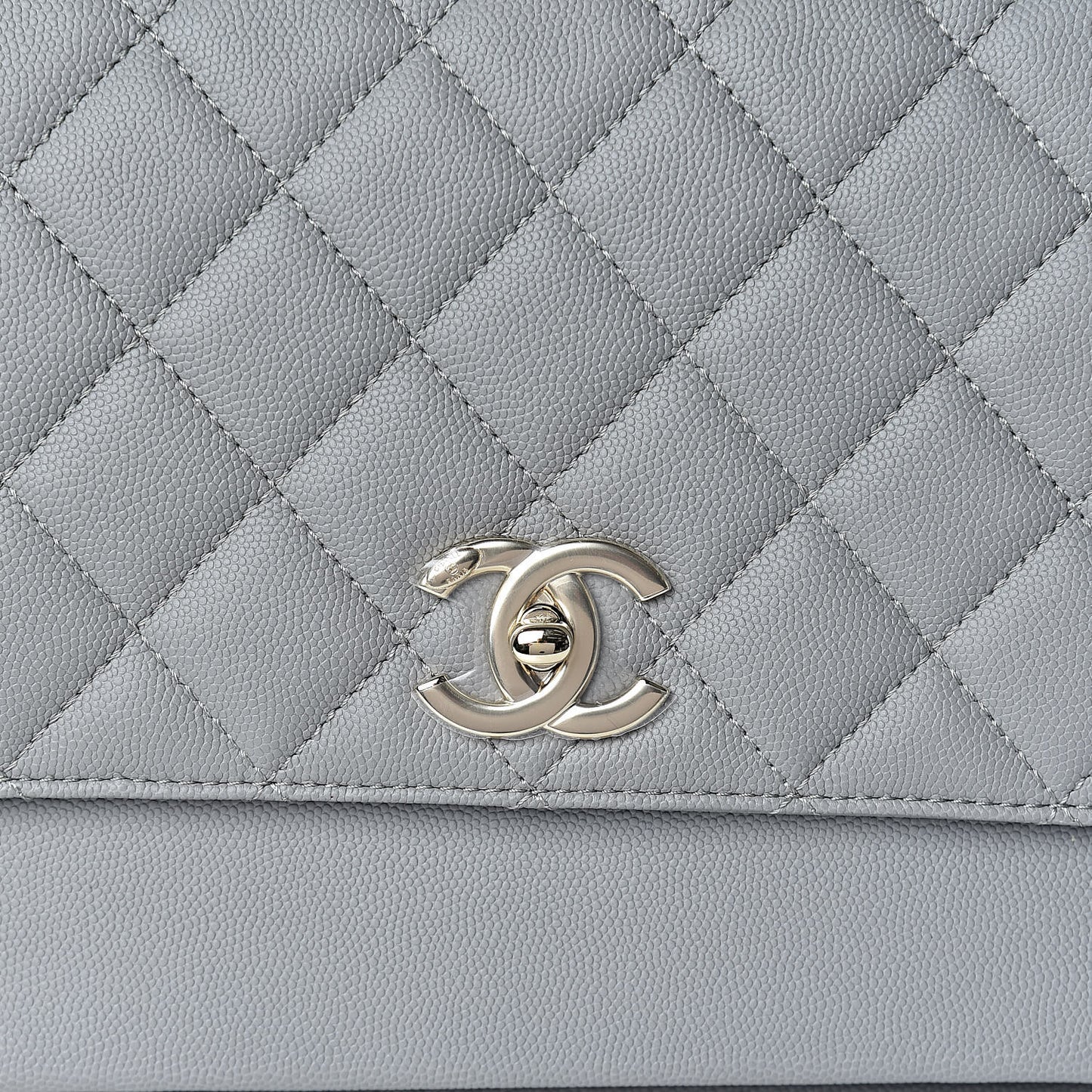 Caviar Quilted Large Business Affinity Flap Grey