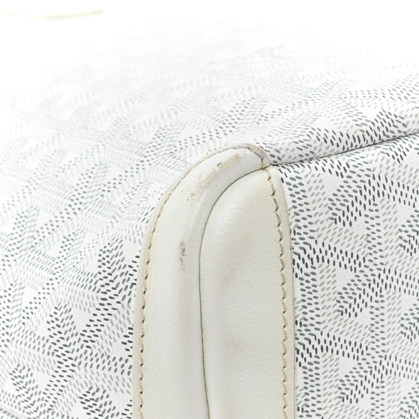 Goyardine Artois PM White