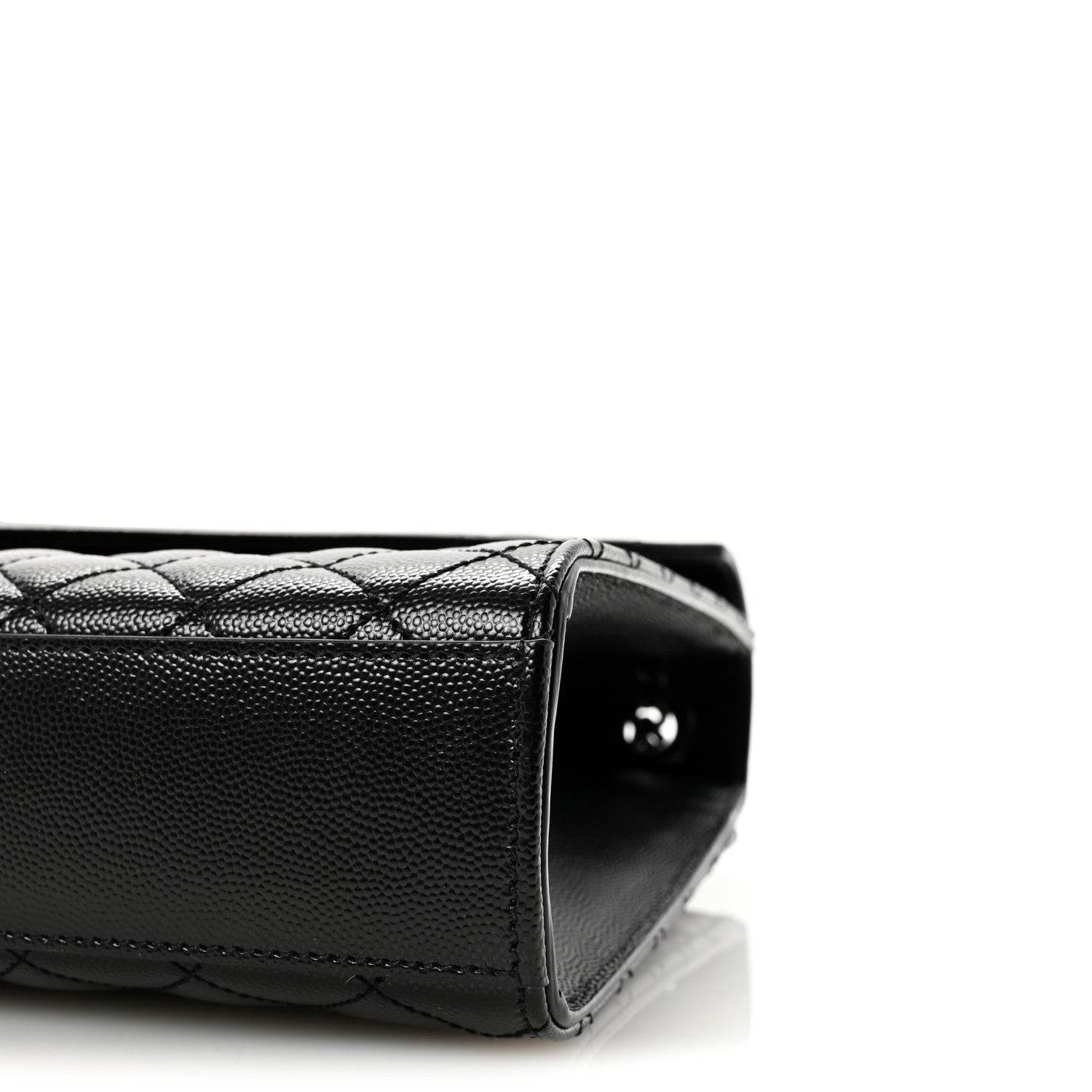 Saint Laurent Grain De Poudre Textured Mixed Matelasse Large Triquilt Monogram Monochrome Satchel Black 9 of 9