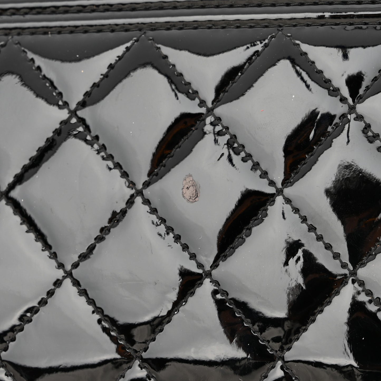 Patent Calfskin Quilted Boy Yen Wallet Black