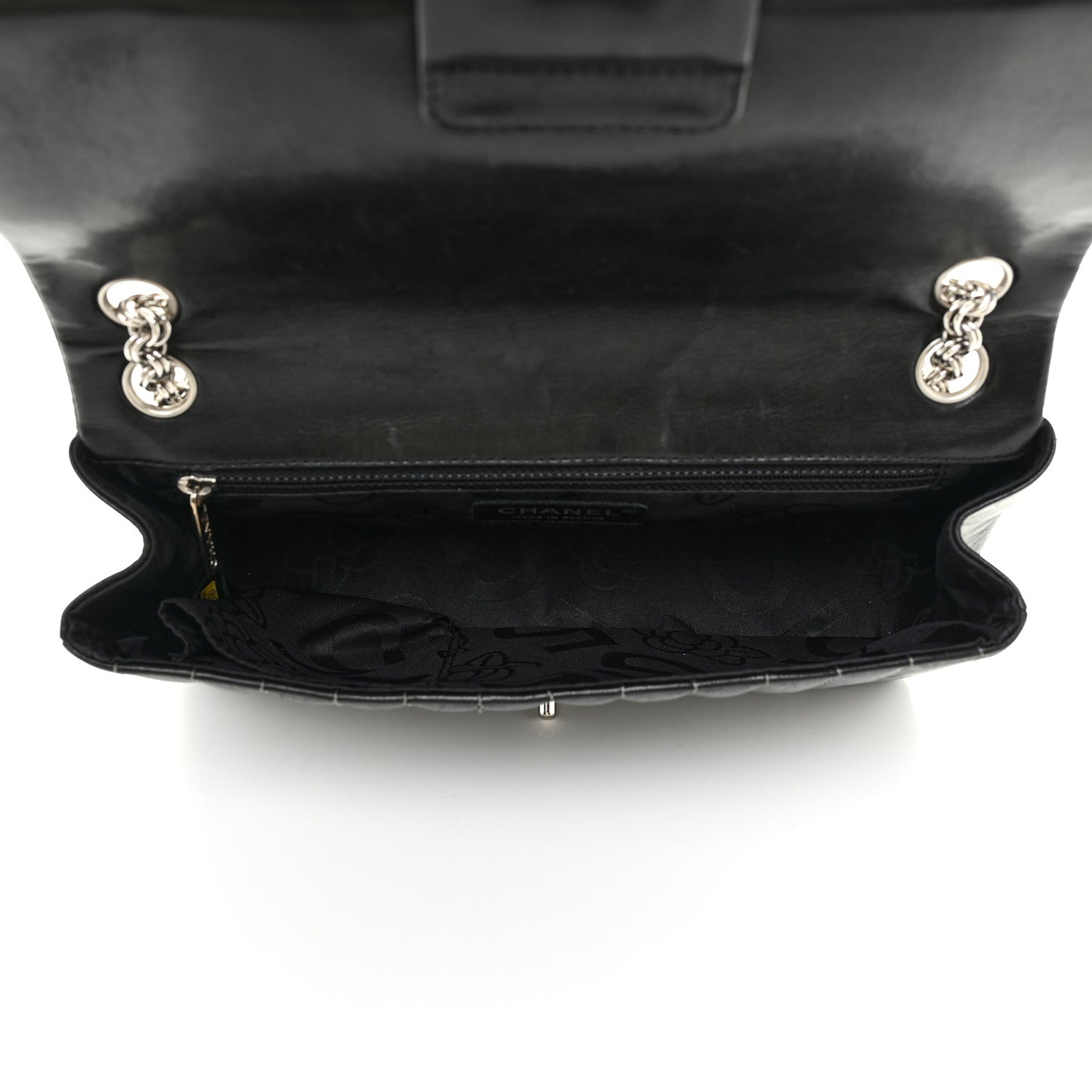 Lambskin Vertical Quilted Medium Single Flap Black