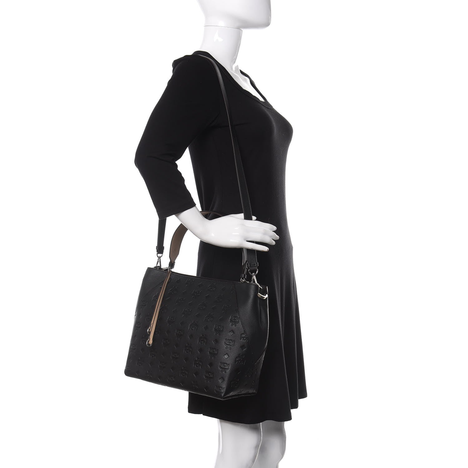 MCM Calfskin Ottomar Medium Klara Hobo Black 2 of 10