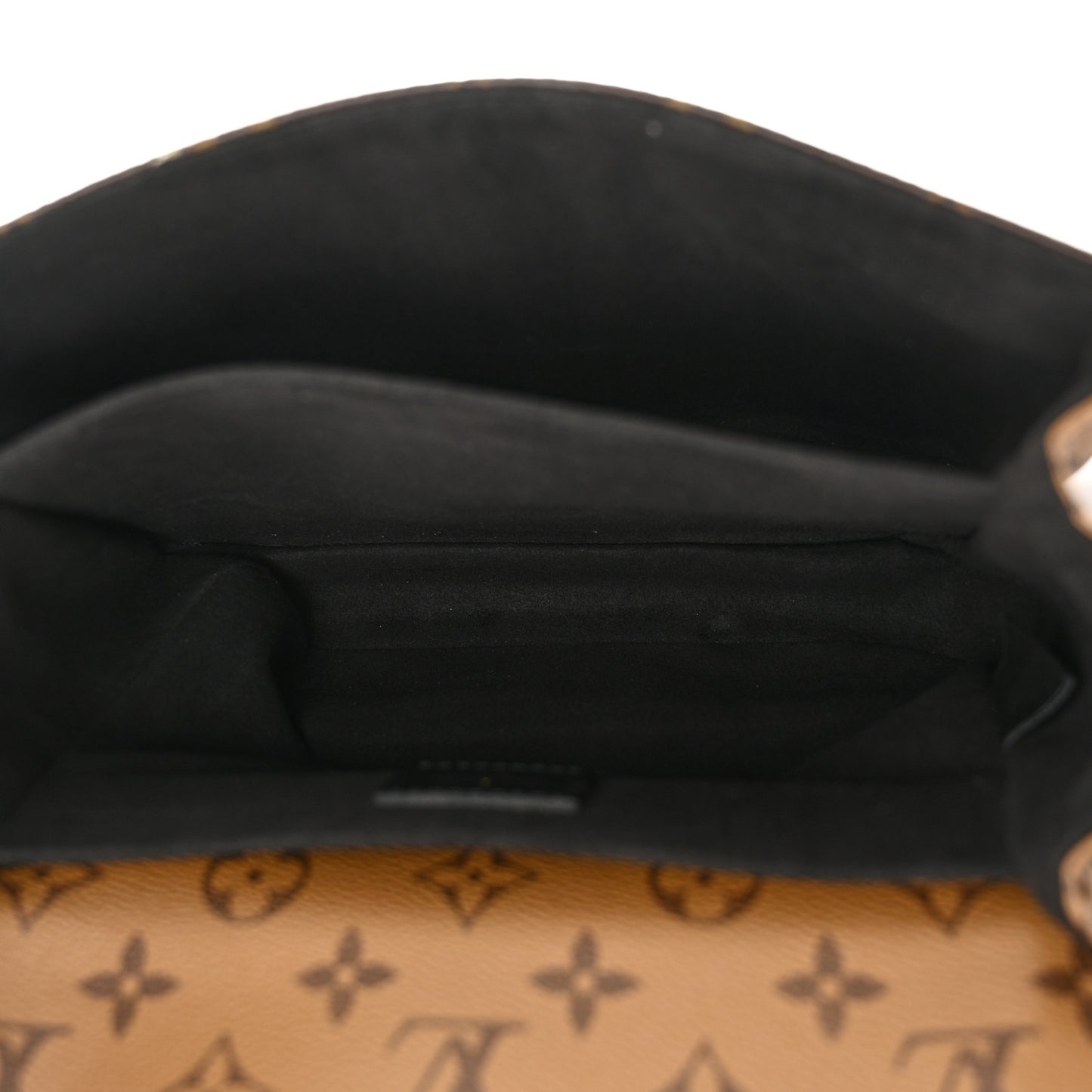 Reverse Monogram Pochette Metis