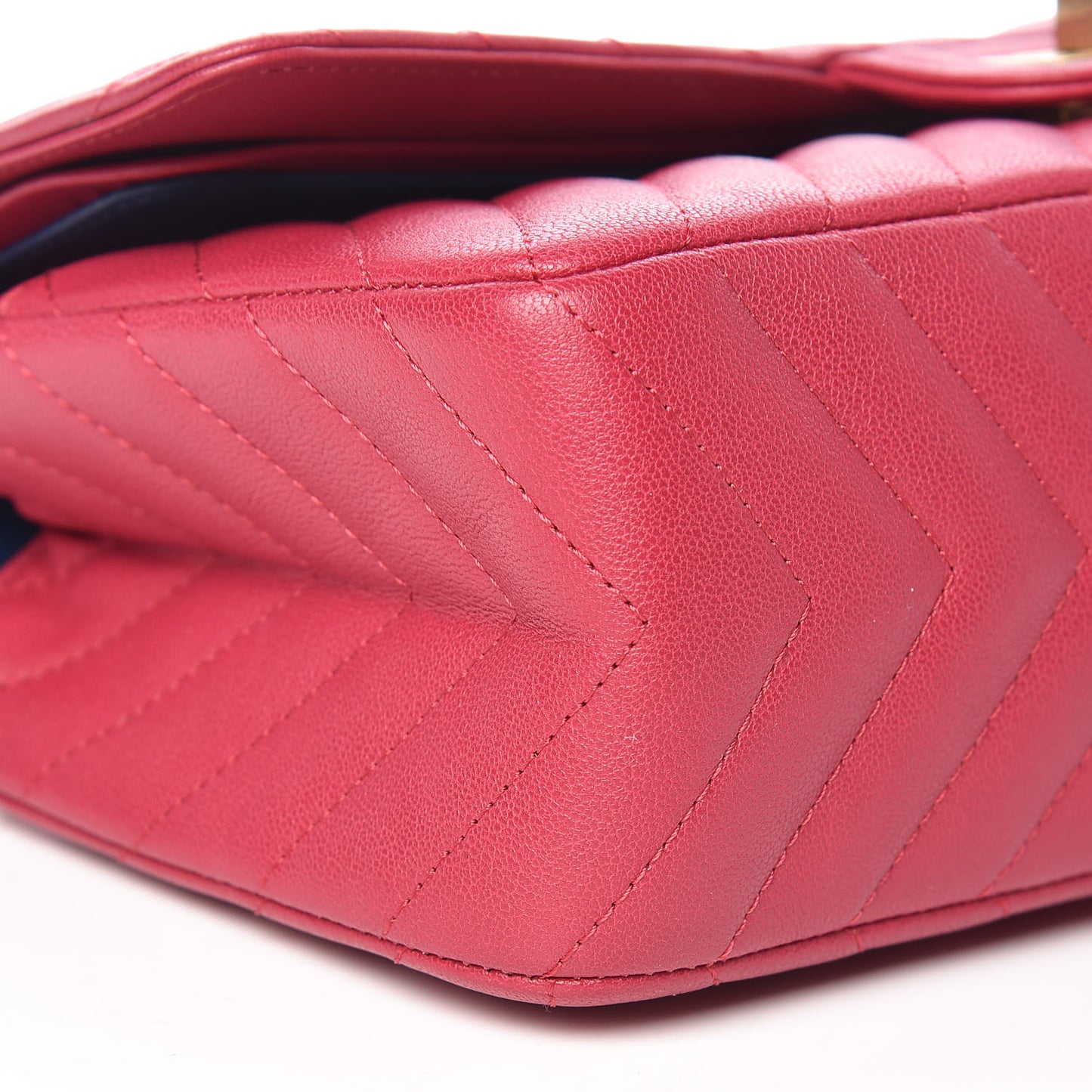 Sheepskin Chevron Quilted 2.55 Reissue 225 Flap Dark Pink