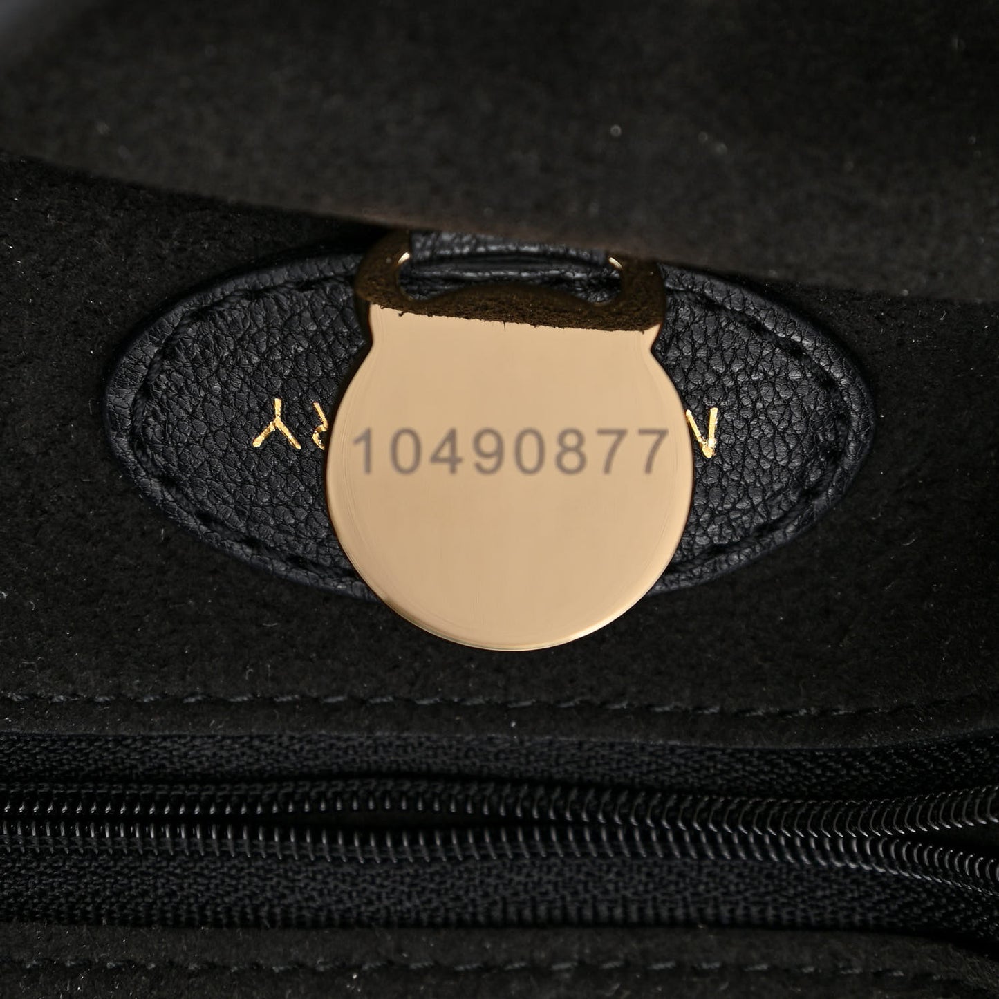 Glossy Goatskin Small Lily Flap Black