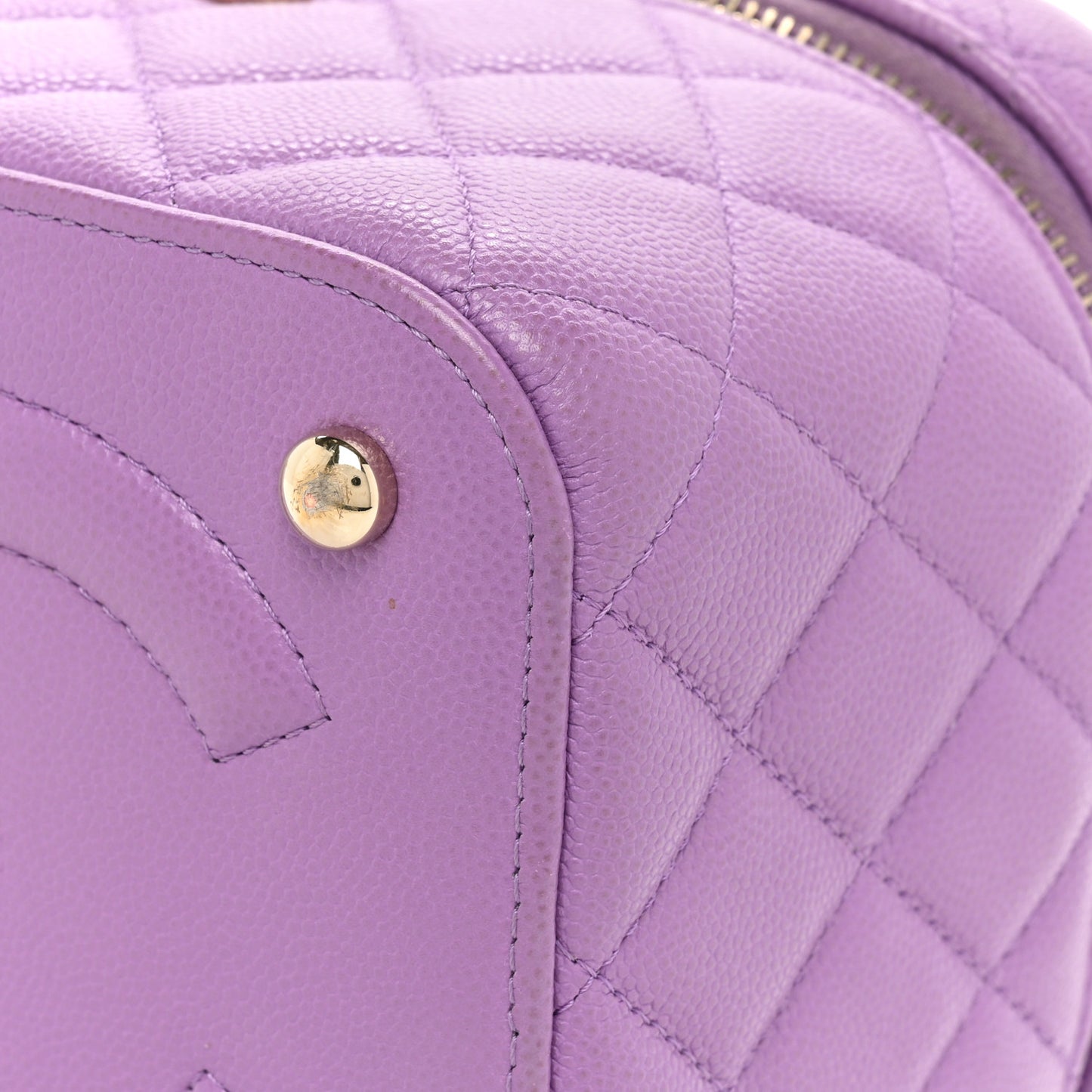 Caviar Quilted Small CC Vanity Case Purple