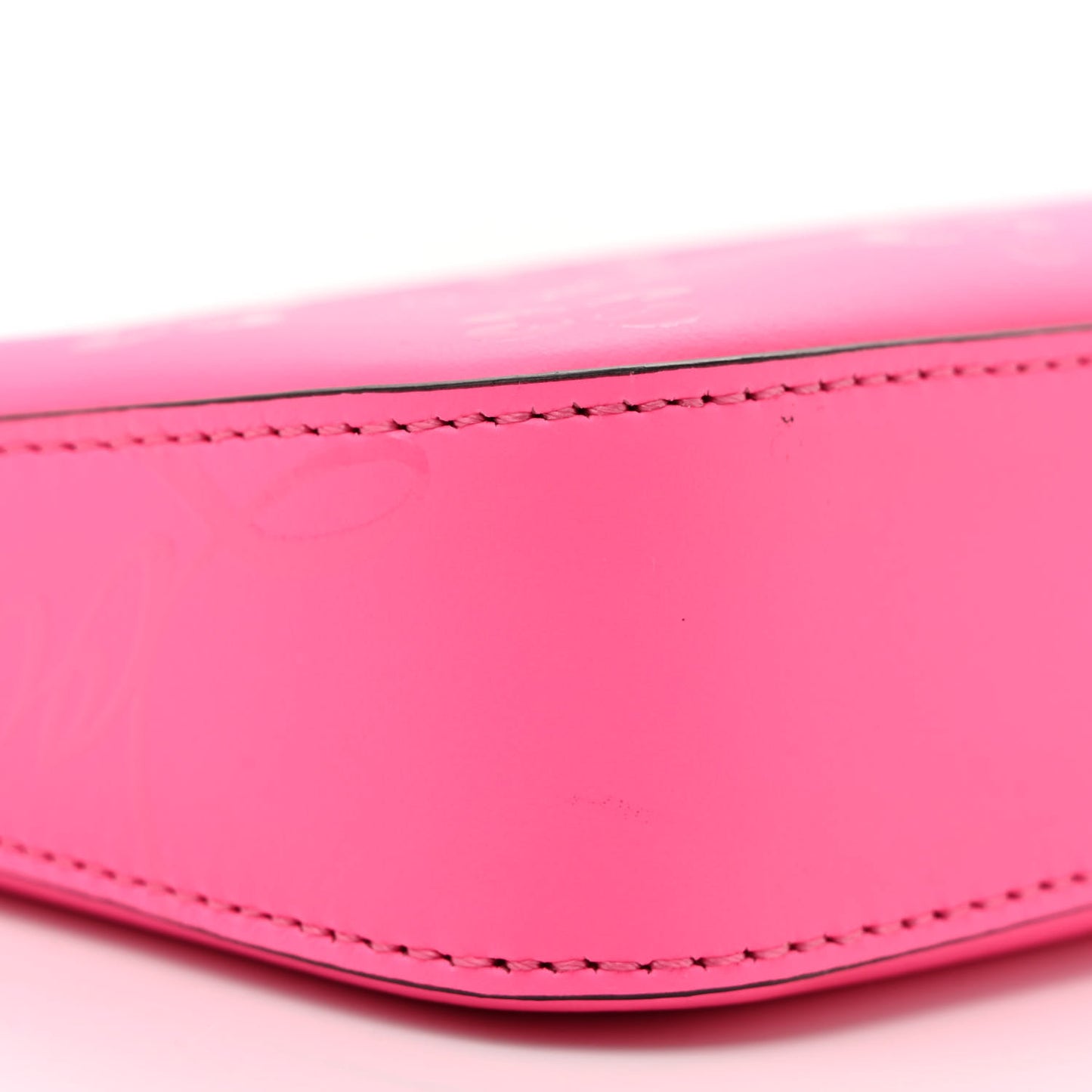Calfskin Loubila Loubinthesky Chain Clutch Fluo Pink