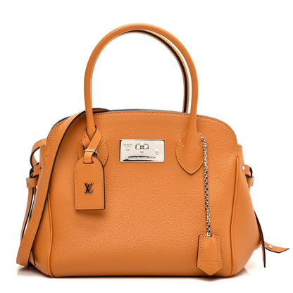 Louis Vuitton Veau Nuage Milla PM Safran 1 of 12