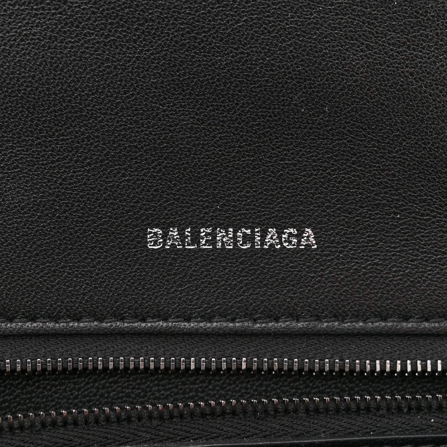 Shiny Calfskin Monochrome Crocodile Embossed Small Hourglass Top Handle Bag Black