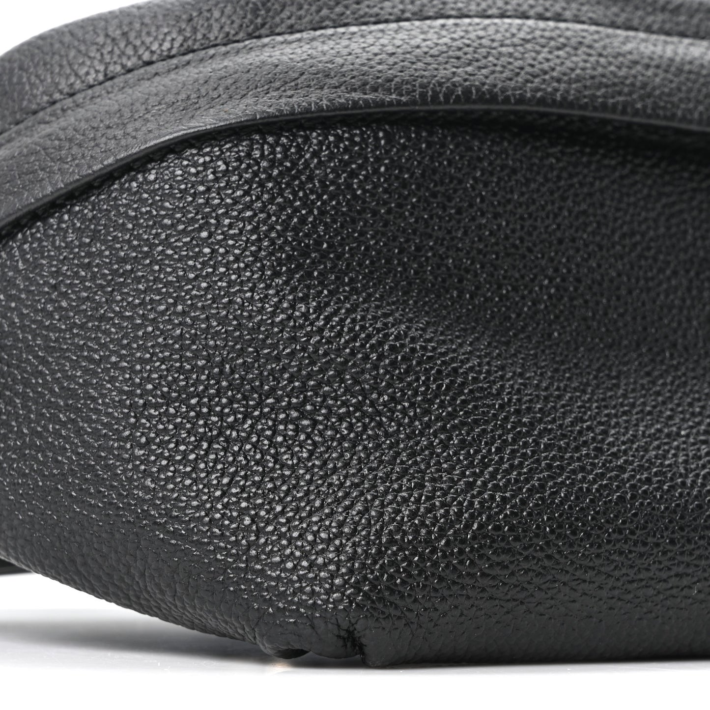Grained Calfskin Embossed GG Monogram Belt Bag 100 40 Black