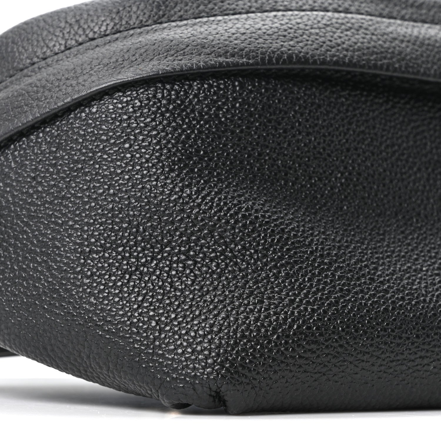 Gucci Grained Calfskin Embossed GG Monogram Belt Bag 100 40 Black 10 of 11
