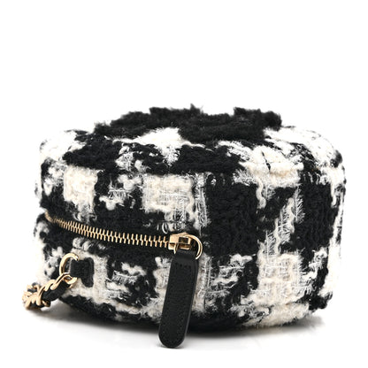Chanel Wool Tweed Lambskin Quilted Round Clutch With Chain and Coin Purse Black White 10 of 11